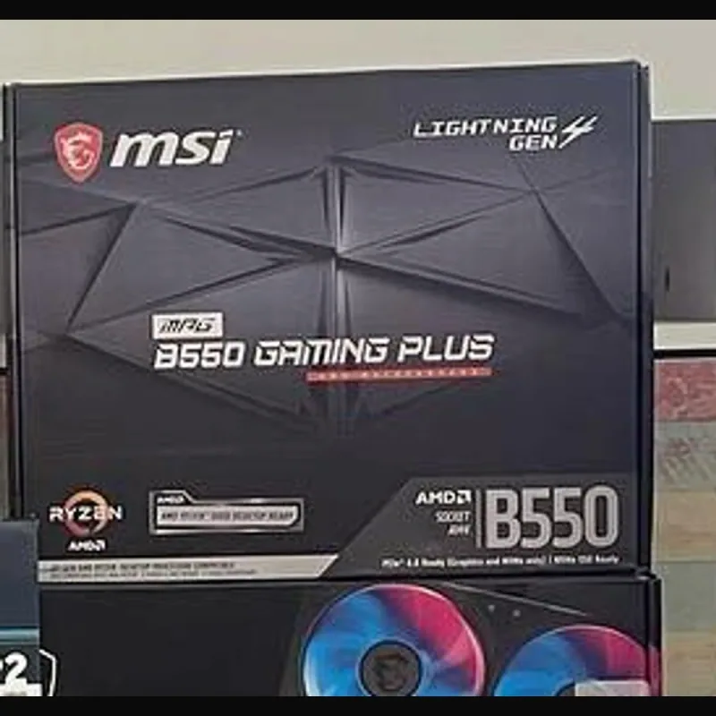 Caja de la tarjeta madre MSI MAG B550 Gaming Plus