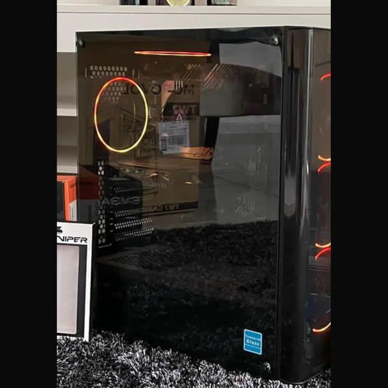Gabinete Thermaltake V200 TG con panel de vidrio templado y ventiladores frontales iluminados